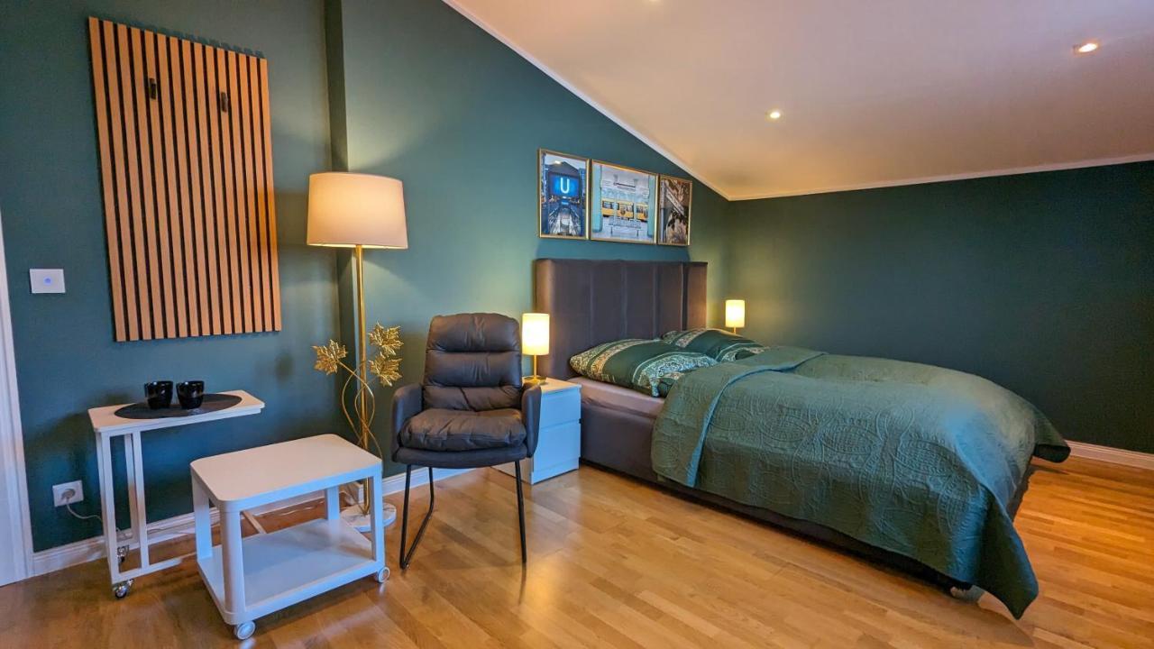 3 Rooms - Zimmervermietung Naehe Flughafen Ber - Gratis Wlan, Parken & Netflix 베를린 외부 사진